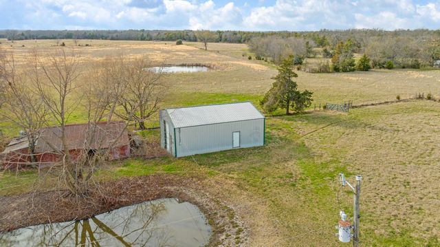 4411 Fm-100, Honey Grove, TX 75446