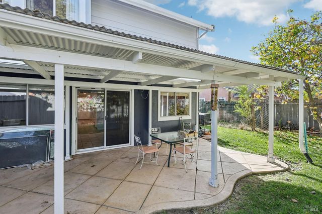 2950 Gammon Ct, Fairfield, CA 94533