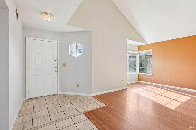 2950 Gammon Ct, Fairfield, CA 94533