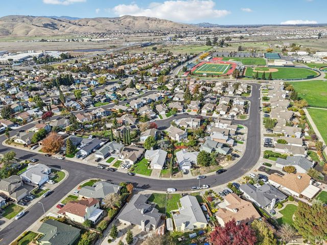 2950 Gammon Ct, Fairfield, CA 94533