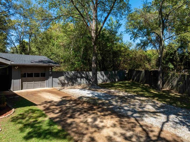 480 Hawkins Street, Batesville, AR 72501