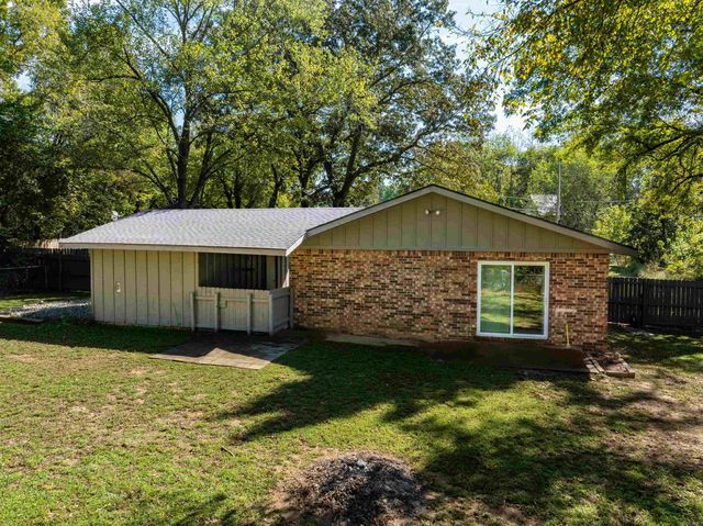 480 Hawkins Street, Batesville, AR 72501
