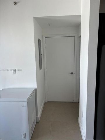 90 SW 3rd Street 1909, Miami, FL 33130