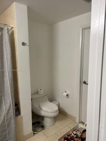 90 SW 3rd Street 1909, Miami, FL 33130