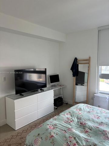 90 SW 3rd Street 1909, Miami, FL 33130