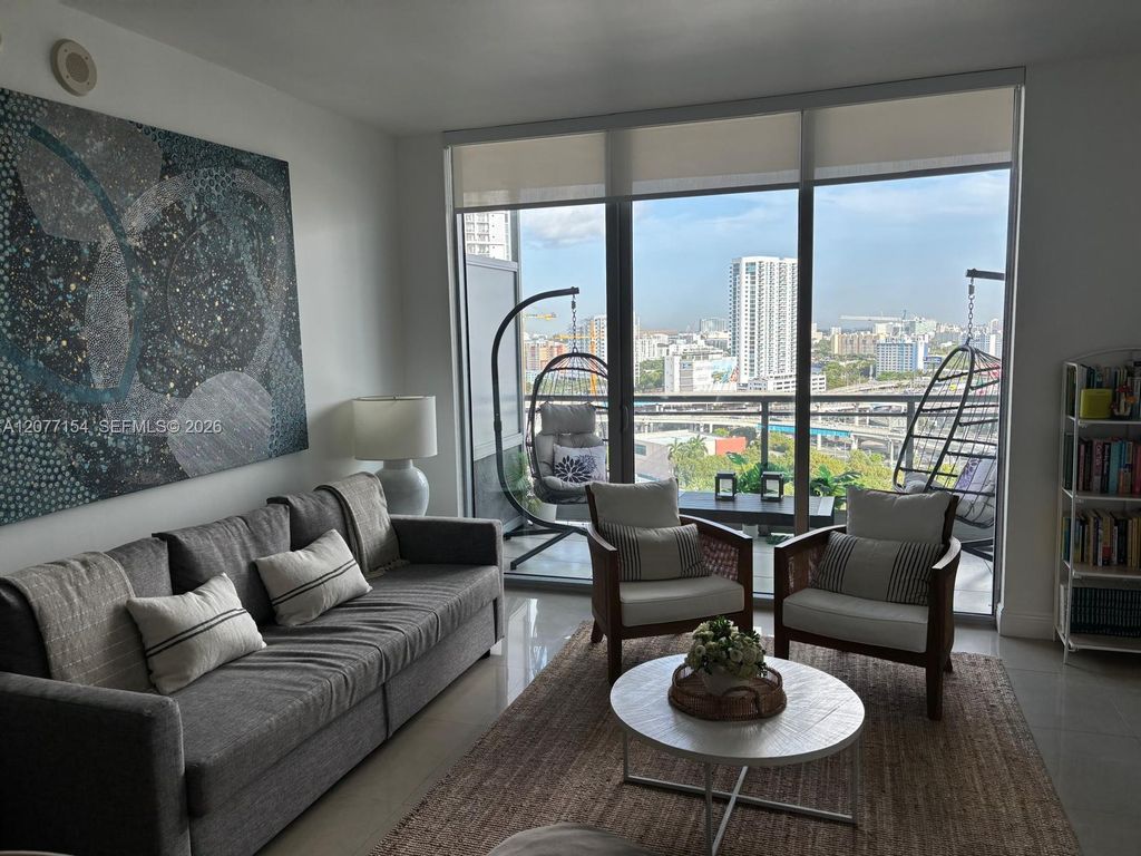 90 SW 3rd Street 1909, Miami, FL 33130