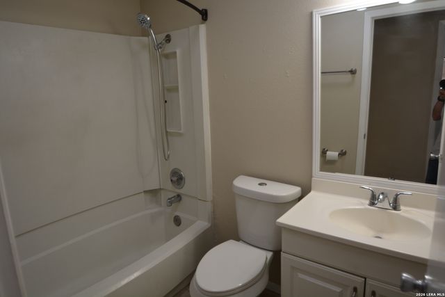 4726 BARHILL ST, San Antonio, TX 78217