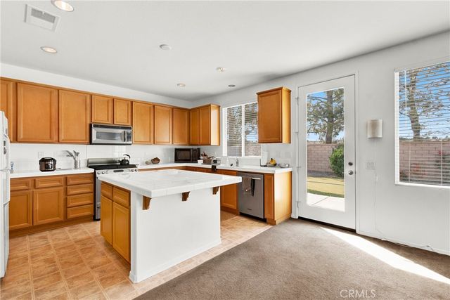 113 Owl, Beaumont, CA 92223
