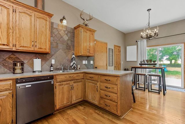 400 SW Horseplay Drive, Oak Grove, MO 64075