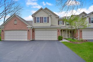 1315 Orrington Court M, Wheeling, IL 60090
