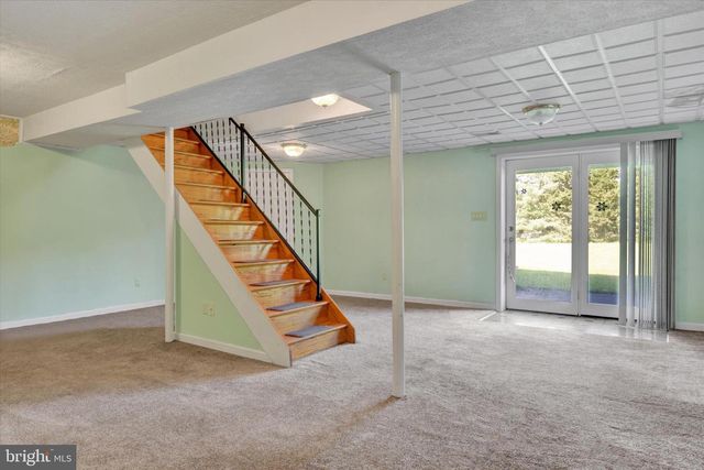 2926 WAREHIME RD, Manchester, MD 21102