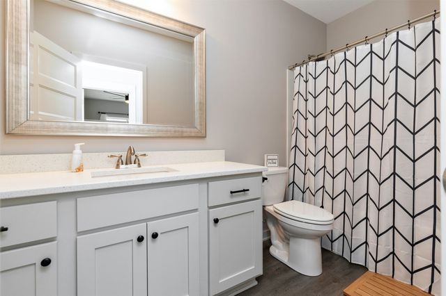 961 Pelican Drive, Polk City, IA 50226