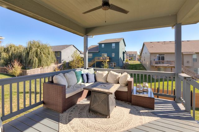 961 Pelican Drive, Polk City, IA 50226