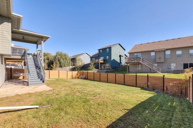 961 Pelican Drive, Polk City, IA 50226