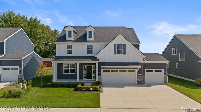 52000 Wellington Valley Drive, Macomb, MI 48042