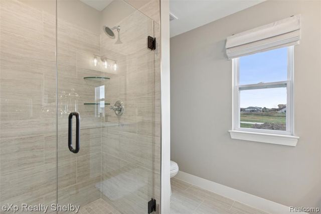 52000 Wellington Valley Drive, Macomb, MI 48042