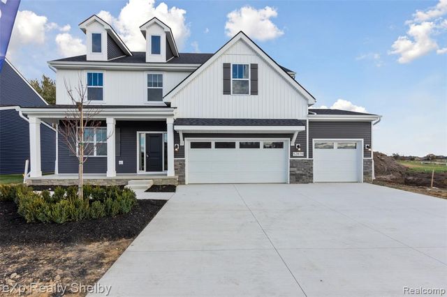 52000 Wellington Valley Drive, Macomb, MI 48042
