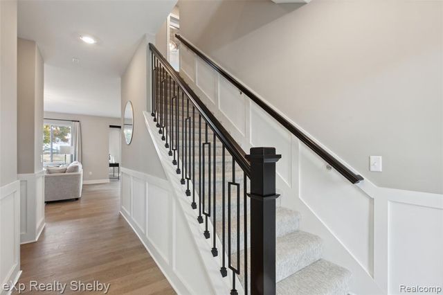 52000 Wellington Valley Drive, Macomb, MI 48042