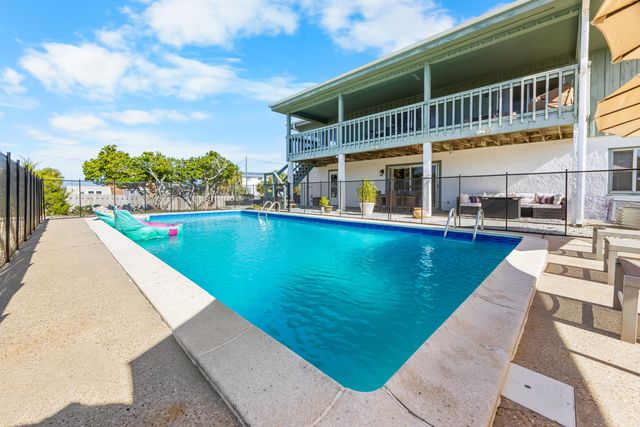 721 Sailfish Drive, Fort Walton Beach, FL 32548