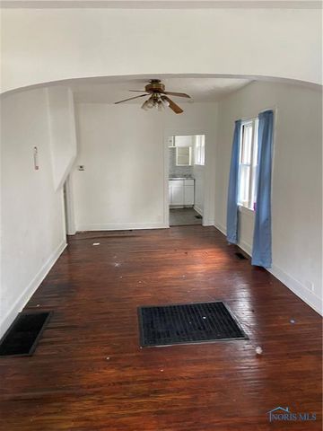 126 Worthington Street, Toledo, OH 43605