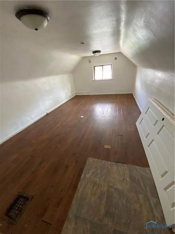 126 Worthington Street, Toledo, OH 43605