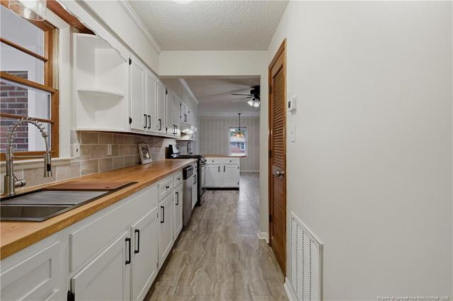 1913 Wayne Lane, Fayetteville, NC 28304