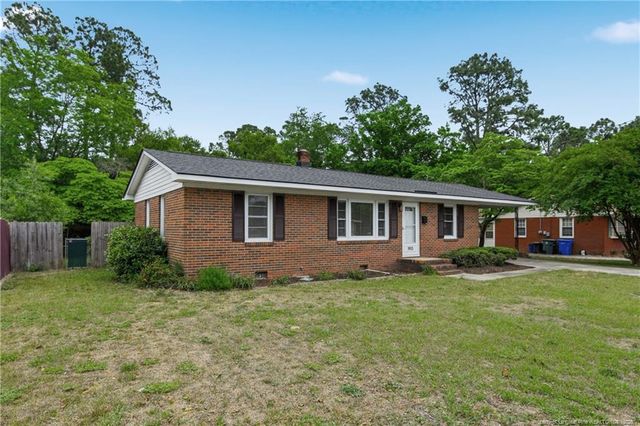 1913 Wayne Lane, Fayetteville, NC 28304