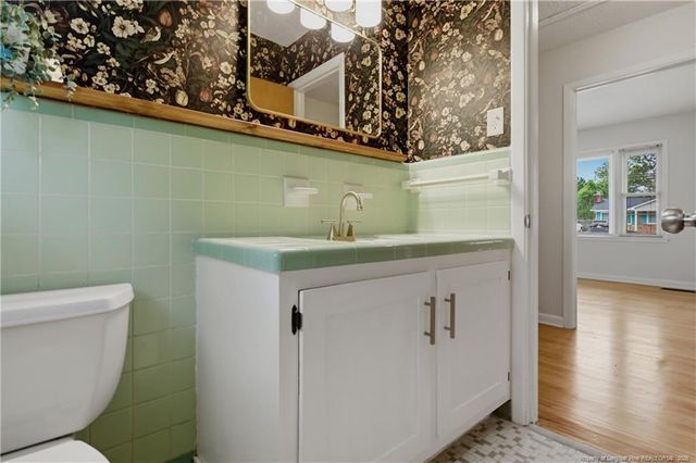 1913 Wayne Lane, Fayetteville, NC 28304