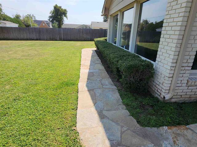 803 NW 48th, Lawton, OK 73505