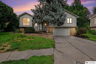 14914 Western Circle, Omaha, NE 68154