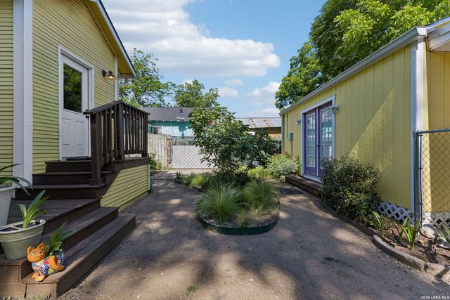 815 BURNET ST, San Antonio, TX 78202