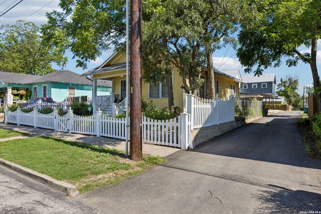 815 BURNET ST, San Antonio, TX 78202