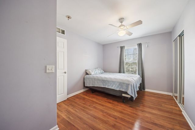 25241 W Entrance Drive, Lake Villa, IL 60046