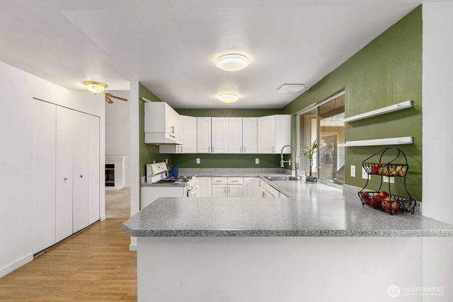 1131 NW Springer, Silverdale, WA 98383