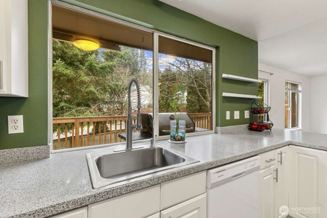 1131 NW Springer, Silverdale, WA 98383