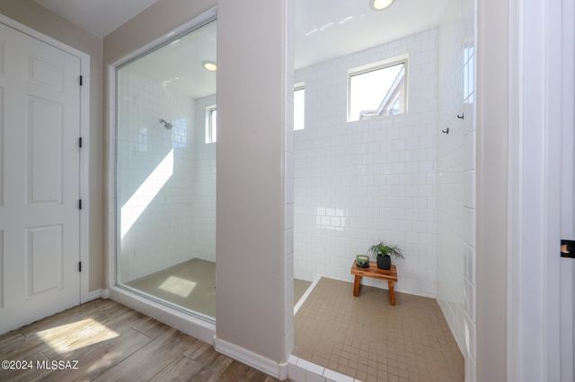 9745 S Desert Flint Drive, Tucson, AZ 85747