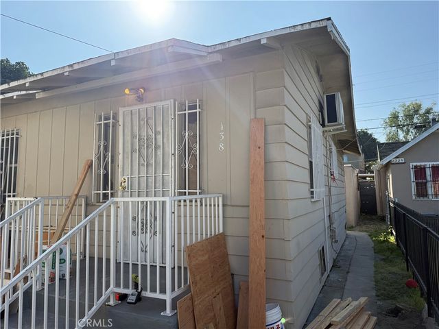 138 E 60th Street, Los Angeles, CA 90003