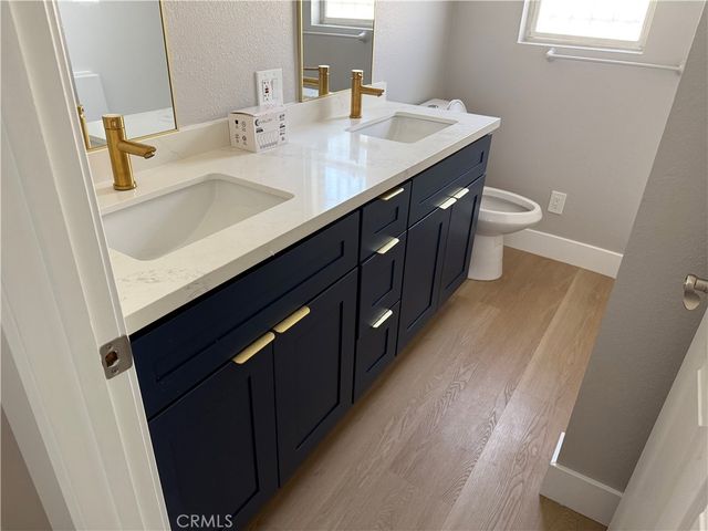 138 E 60th Street, Los Angeles, CA 90003