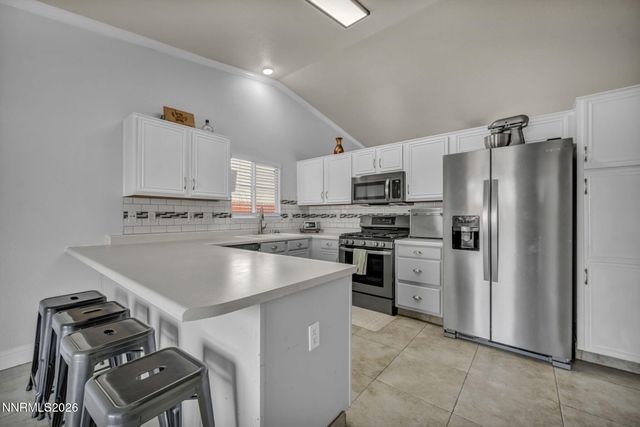 17527 Sunstone Court, Reno, NV 89508