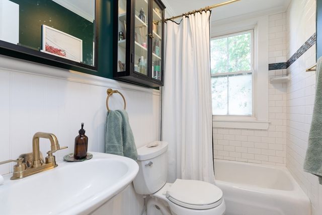 135 Antrim C, Cambridge, MA 02139