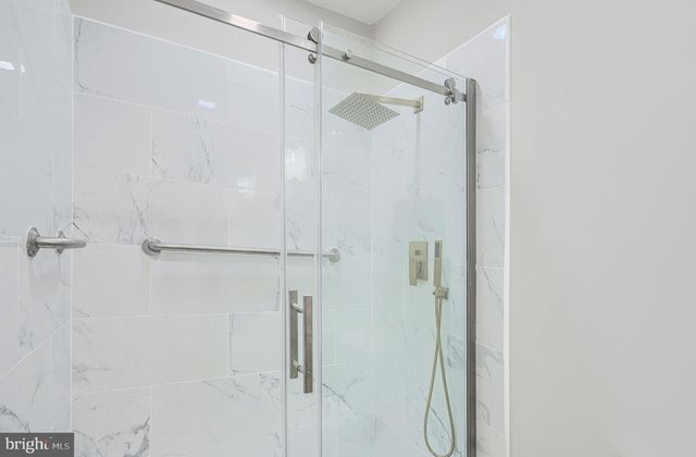 240 N MONASTERY AVE, Baltimore, MD 21229