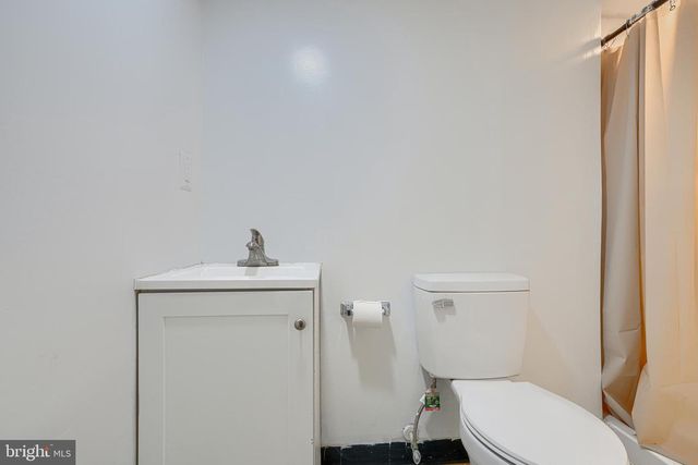 240 N MONASTERY AVE, Baltimore, MD 21229