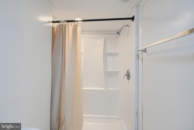 240 N MONASTERY AVE, Baltimore, MD 21229