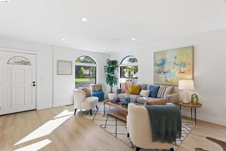 712 Masonic, Albany, CA 94706