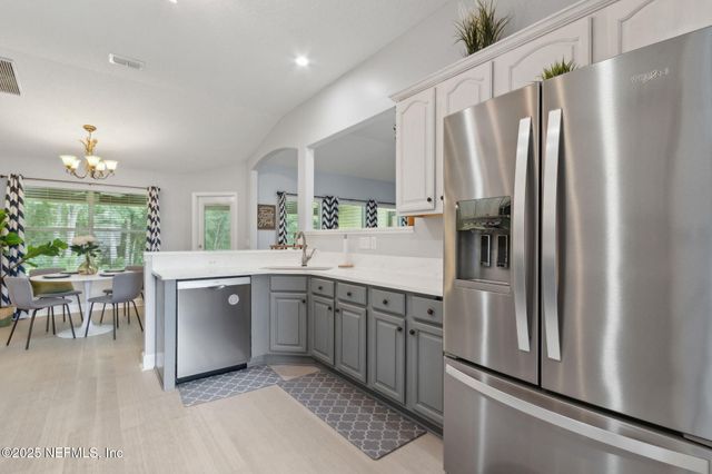 1531 LOCKEND Court, Jacksonville, FL 32221