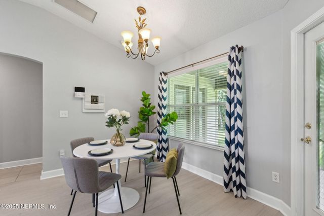 1531 LOCKEND Court, Jacksonville, FL 32221