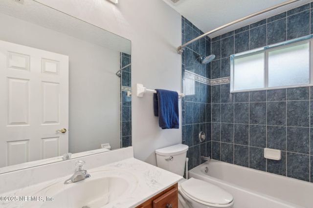 1531 LOCKEND Court, Jacksonville, FL 32221