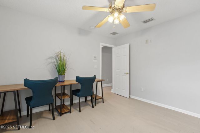 1531 LOCKEND Court, Jacksonville, FL 32221