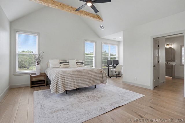 16014 N Memorial Drive, Collinsville, OK 74021