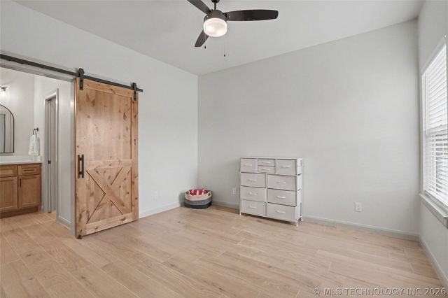 16014 N Memorial Drive, Collinsville, OK 74021